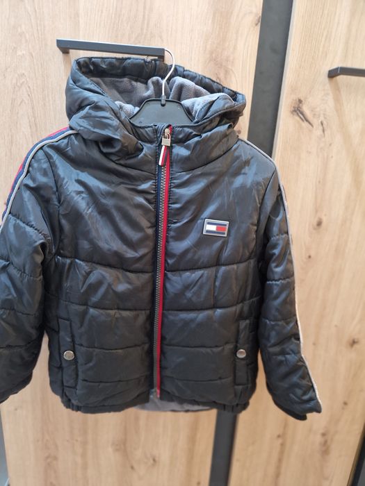 Детско яке,,Tommy Hilfiger"