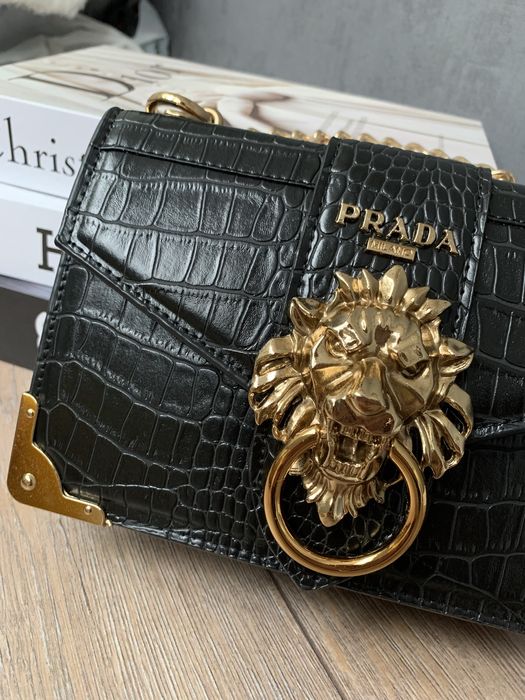 Женская сумка в наличии