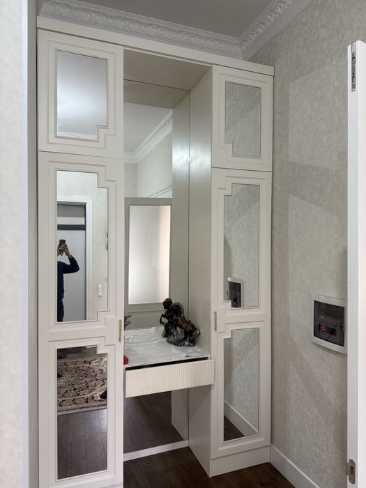 Шкав для прихожей