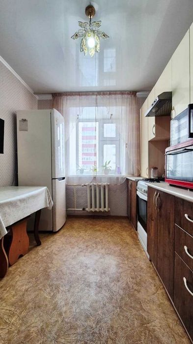 продам 3-х ком квартиру