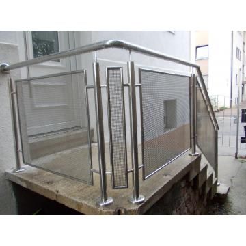 Balustrada de inox cu tabla perforata sau exapandata