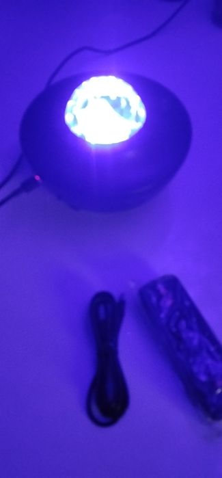 Продам светильник