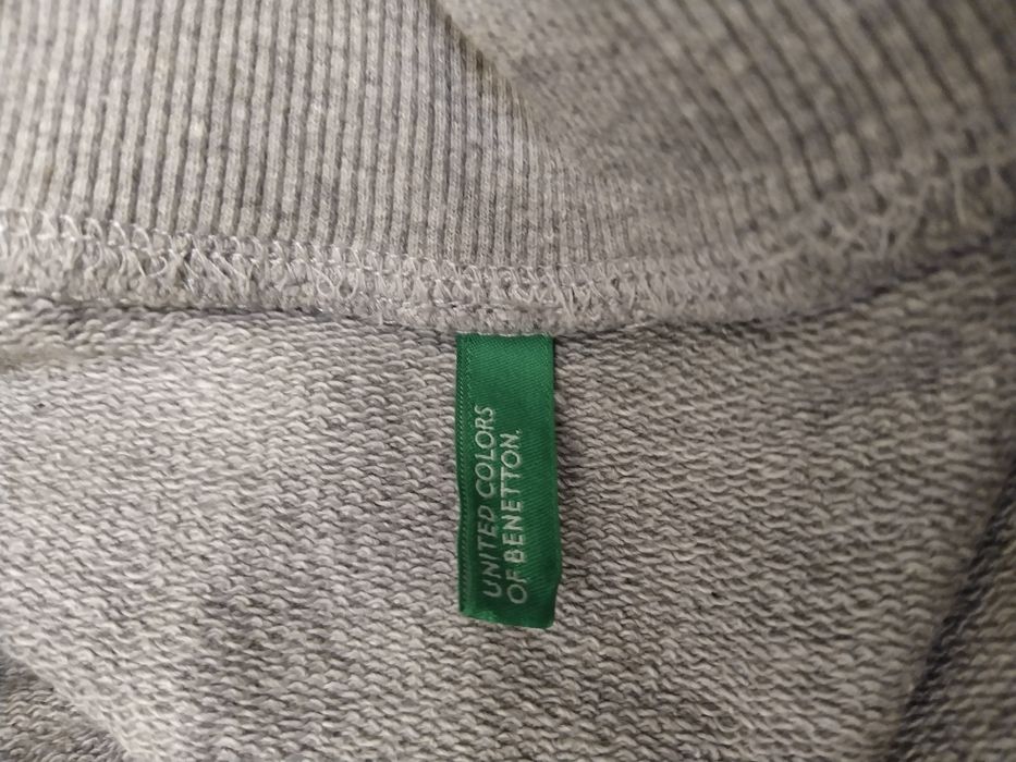Benetton суичър