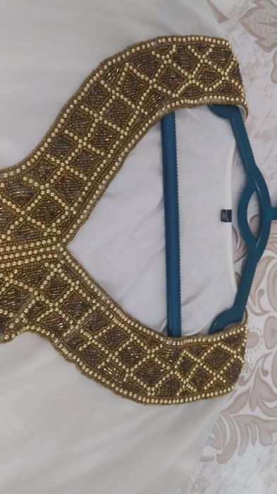 Yangi Abaya ko'ylak.