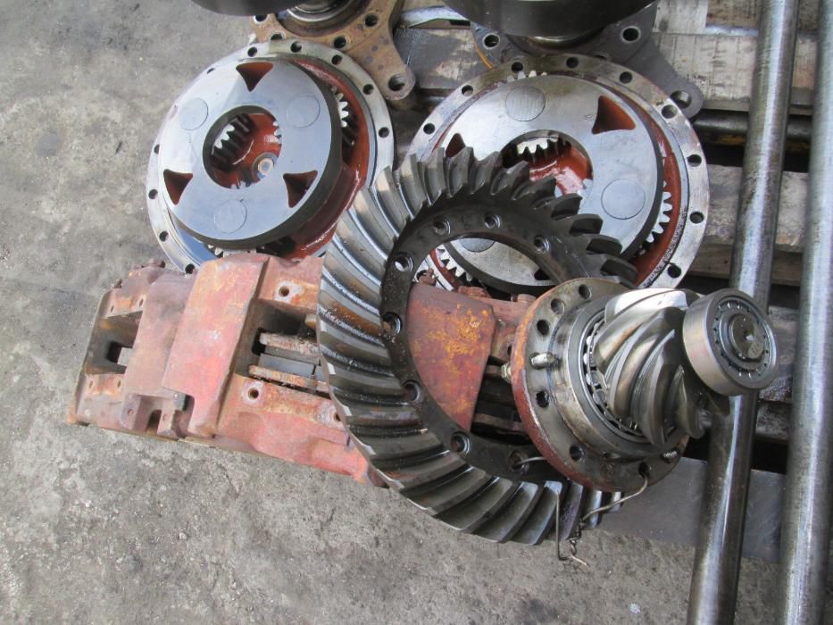 Piese de punte sau axa ZF AP7/H