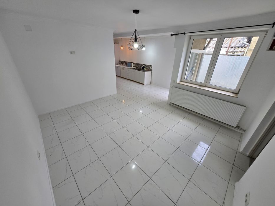 Vând casă 4 camere, curte proprie, Iosia – Oradea