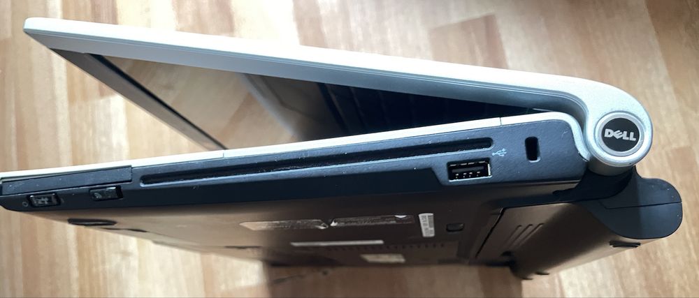 Laptop DELL  Xps