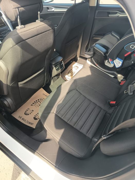 Ford Mondeo 2.0 TDCi 150 CP – 2015 – Euro 6 – Alb – Înmatriculată RO