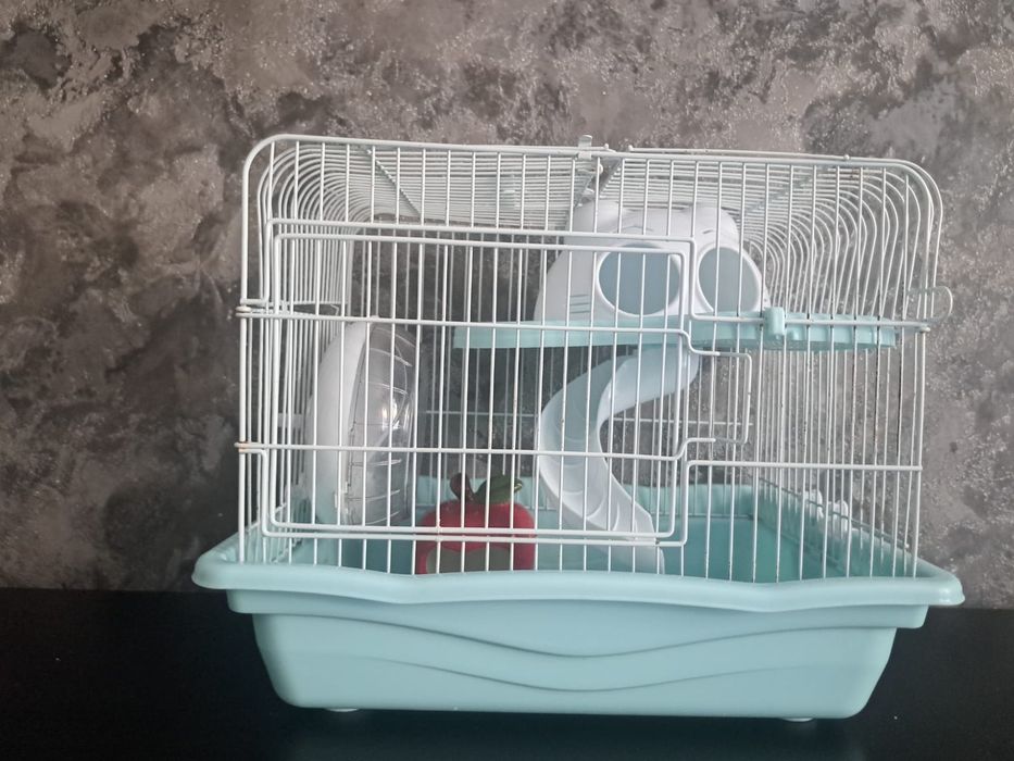 Продается клетка для хомяка