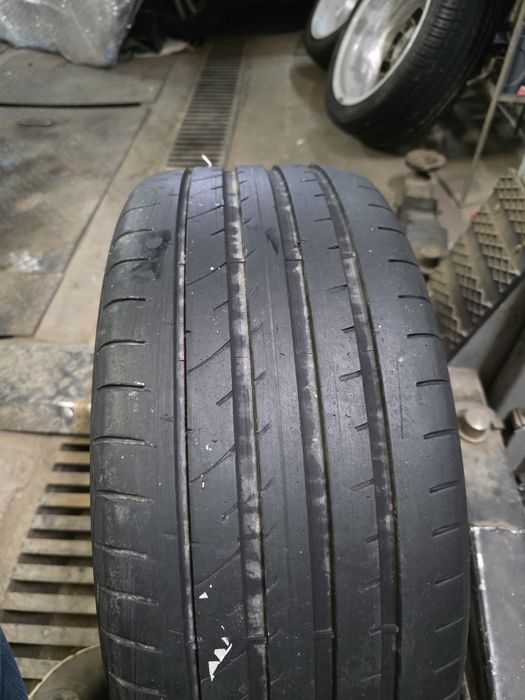 Летни гуми 245/40/18