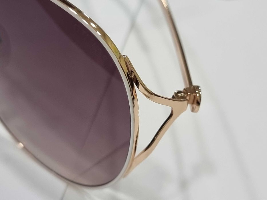 Дамски слънчеви очила Guess