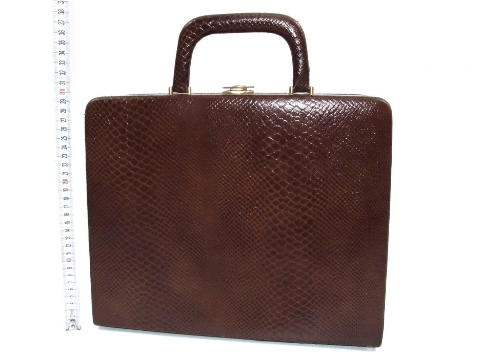 Geanta DIPLOMAT dama, piele naturala de sarpe, Made in England, ca NOUA