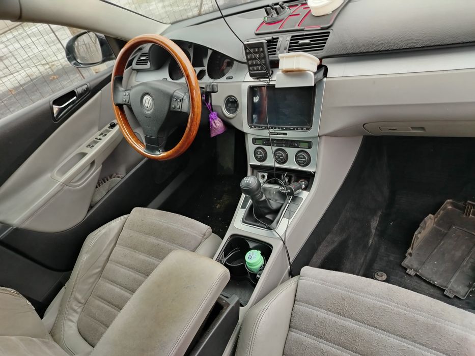 Passat B6    2,0 TDI, 140 cp 4x4.