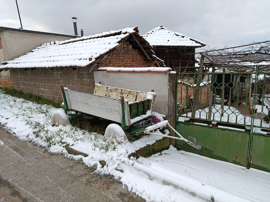 Каруца с лапа за теглич за автомобил