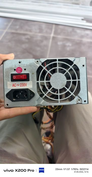 Продам блок питания Safe Power PL-450 (230W)
