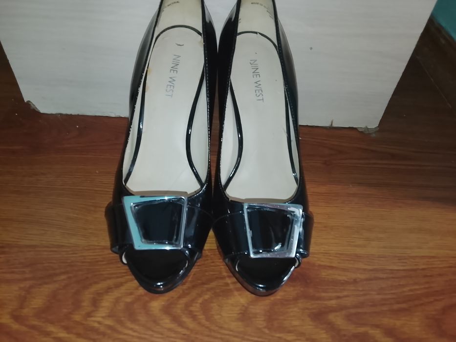 Продам туфли NINE WEST