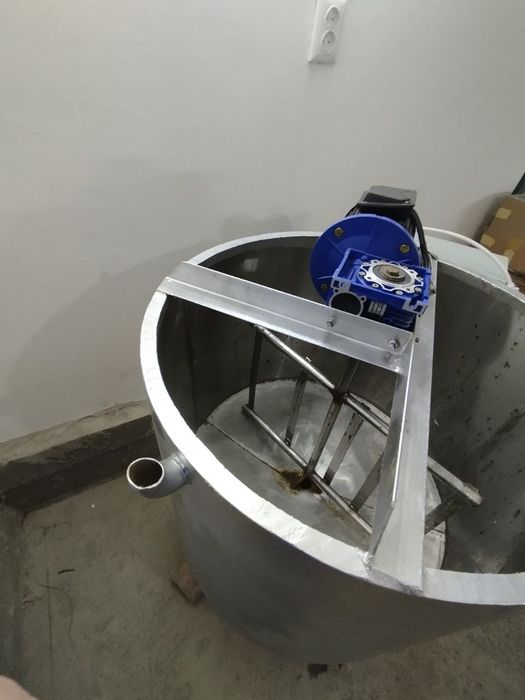 Gel ishlab chiqarish apparati