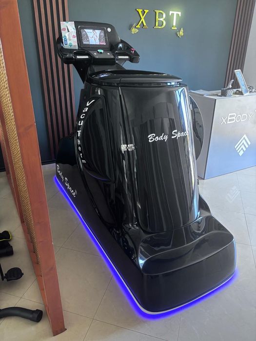 Bandă de alergare profesională cu Vacuum și Infraroșu – Stare excelentă, doar 500 ore