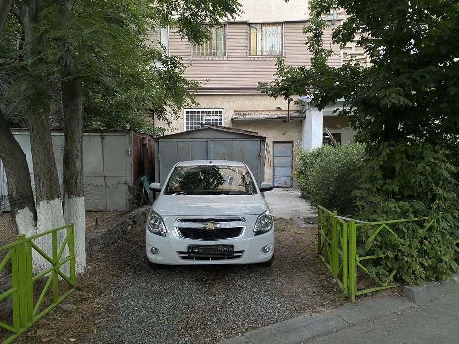 Восток 3 комнатная 77 серия