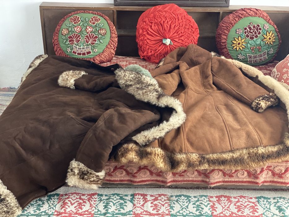 Cojoc vechi maro deschis