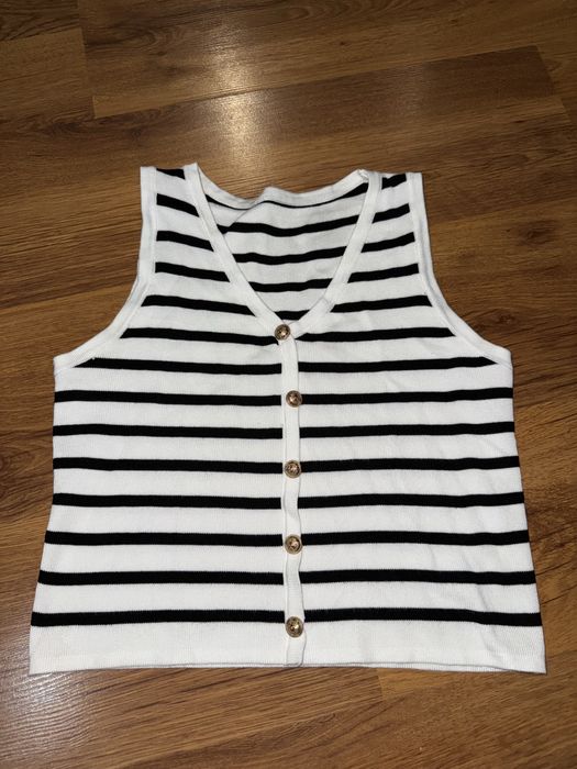 Продам все эти вещи за 15000