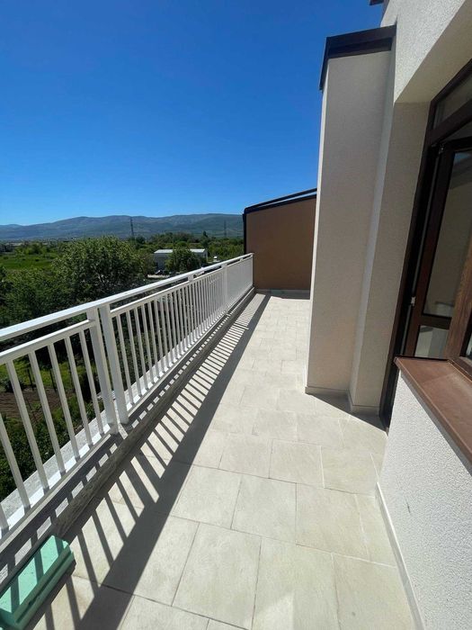 Продава се Двустаен апартамент в Пловдив, Остромила - 87 кв.м за 966 €/кв.м - Снимка #5