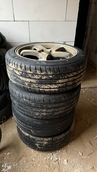 Комплект диск с летними шинами