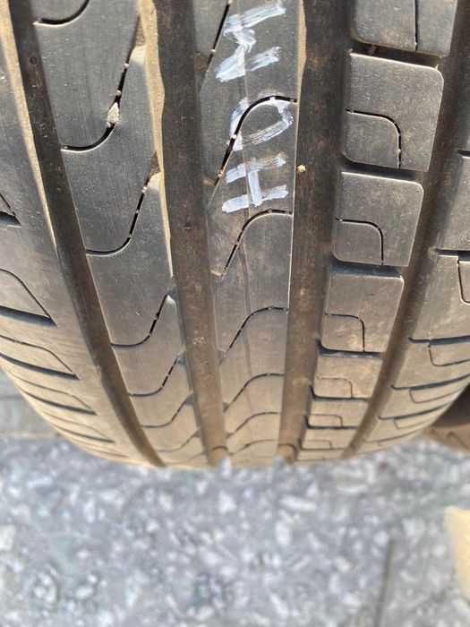 2 бр Летни Гуми Pirelli 215/55 R17 DOT 1222 ном 159