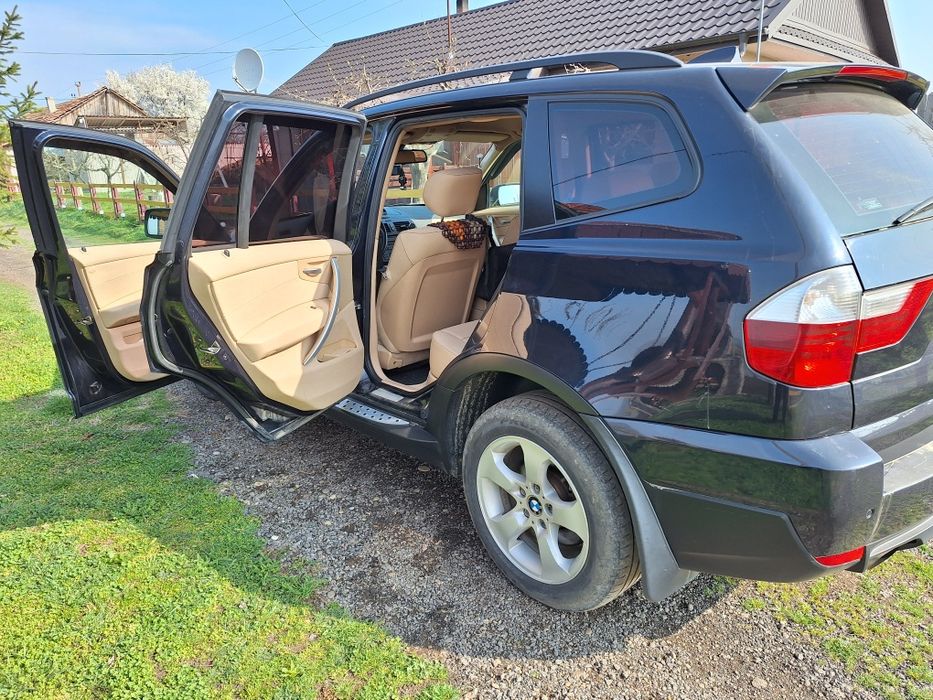 Vând BMW X3an nov.2006