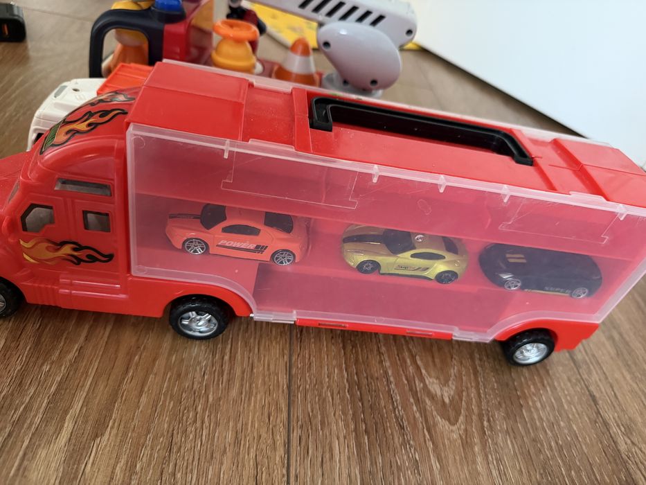 Детские игрушки