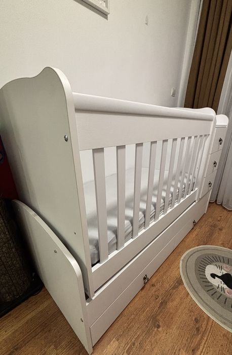 Продавам транформираща се кошара в 2 комбинации