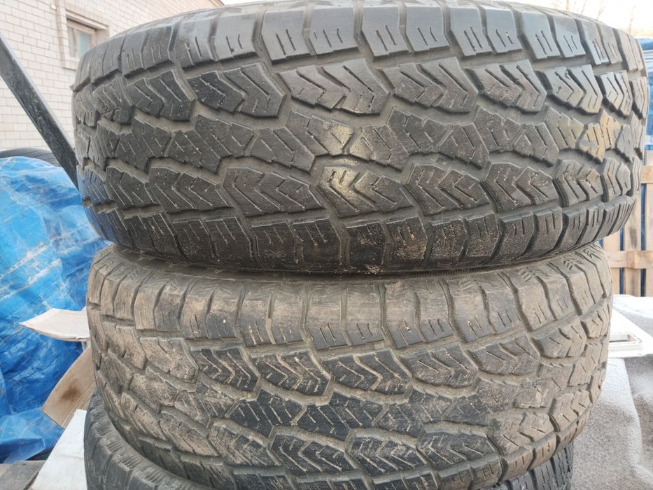 Продам резину б/у