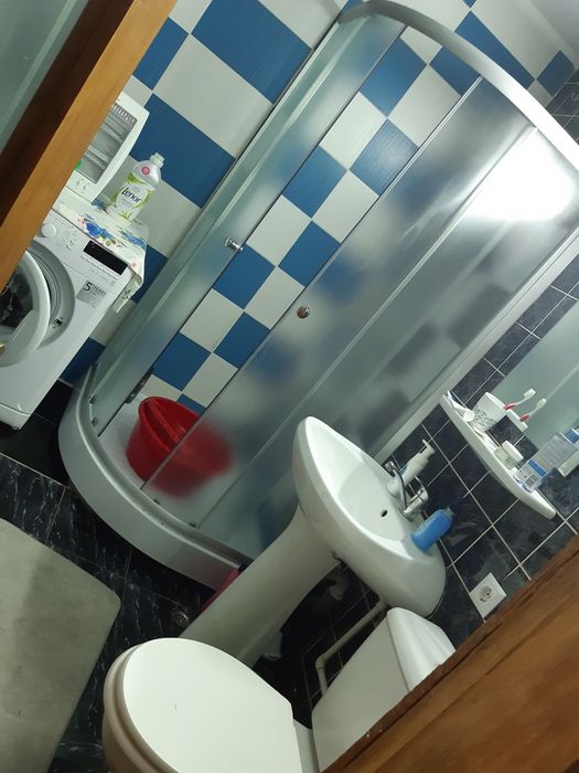 Inchiriez apartament cu două camere strada savenilor nr.36, Botoșani.