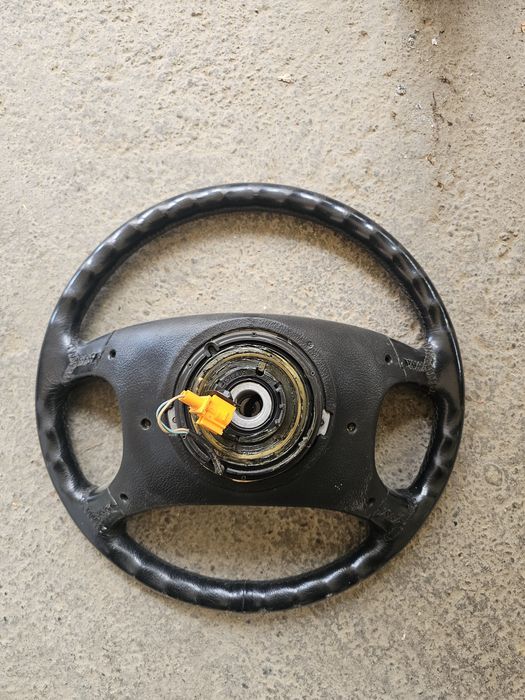 Волан за BMW E34