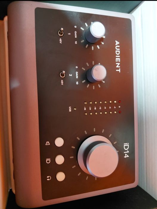 Звуковая карта для студии