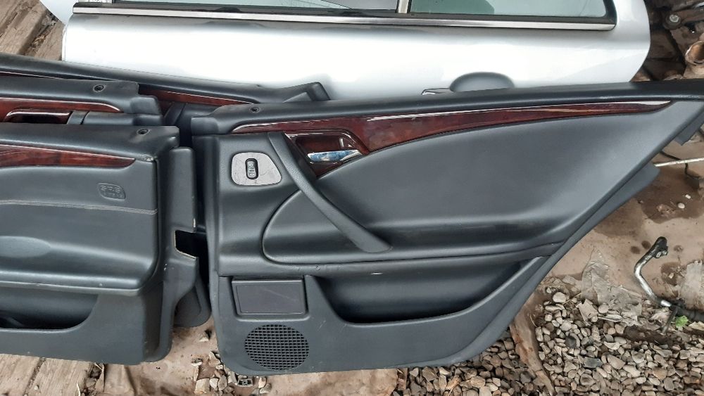 Мерседес 210 210