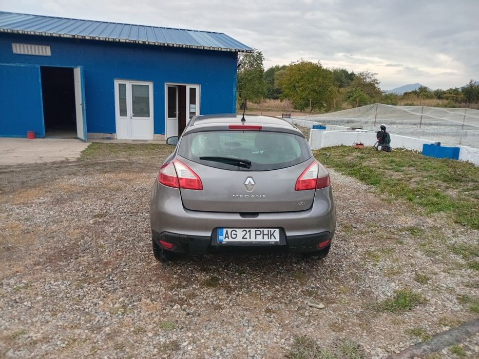 RENAULT Megane 2010 — imagine 5