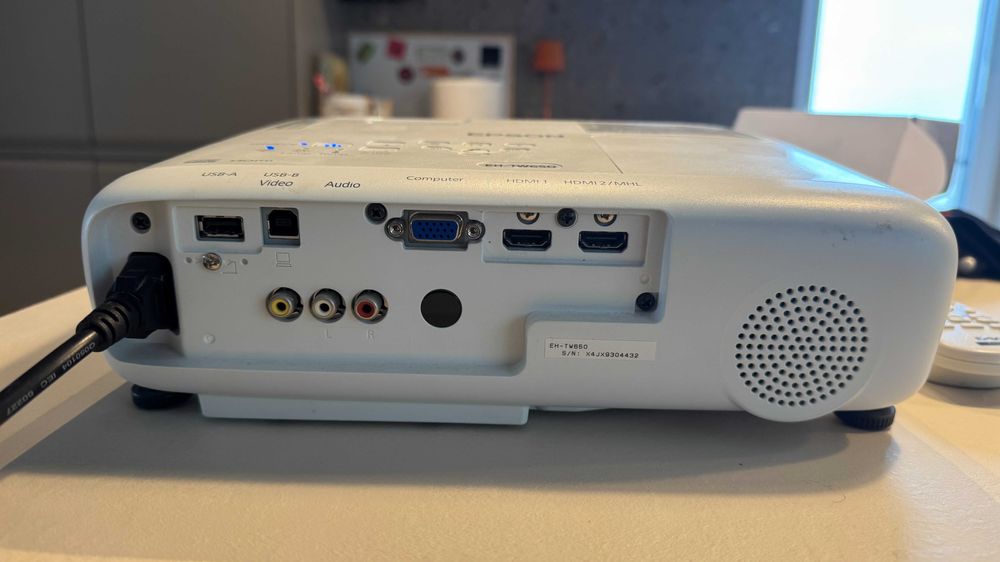 Videoproiector  Epson Full HD, 3100 lumeni