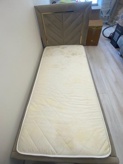 кровать односпальная