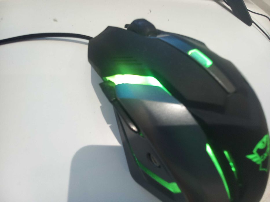 Геймарска клавиатура и мишка с кутия RGB (марката е GXT)