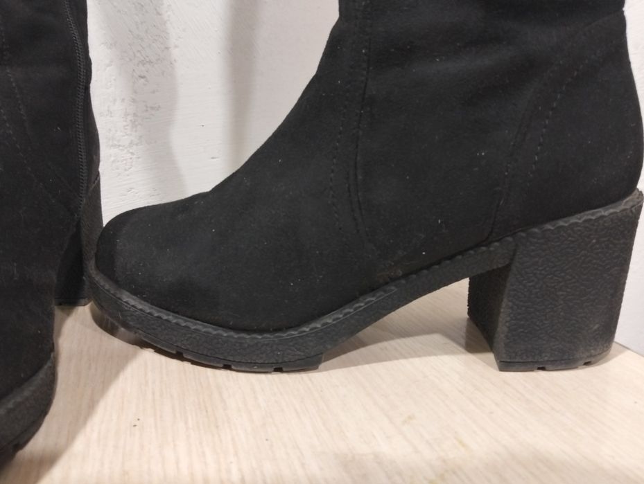 Продам ботфорты размер 40