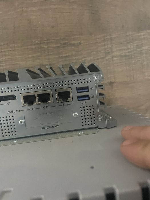 Siemens SIMATIC IPC277G – Panel PC Industrial 15" Multitouch (6AV7286-0DA03-2AA0)
