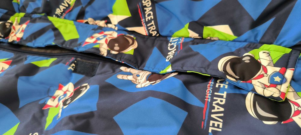 Зимен детски гащеризо цвят синьо за момче