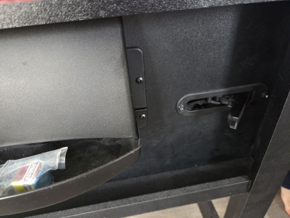 masa biliard care se roteste si e masa de fotbal