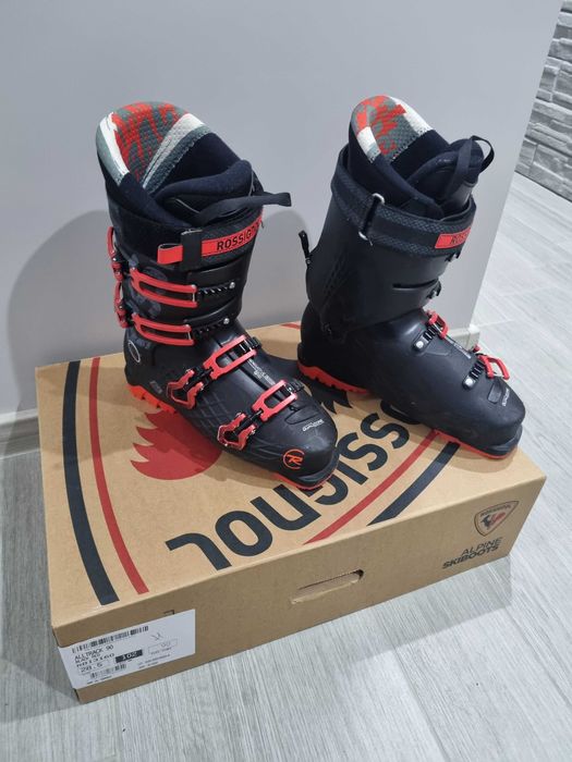 Ски и обувки Rossignol