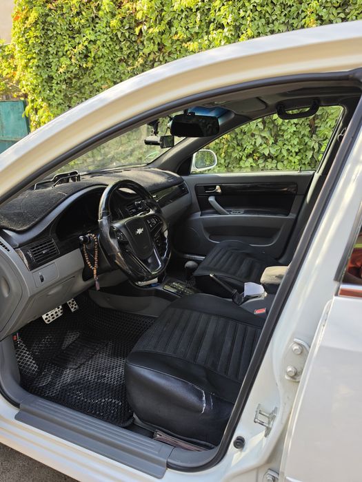 Lacetti 1.6 2013год 3 поз.автомат 6300 у.е. Белый