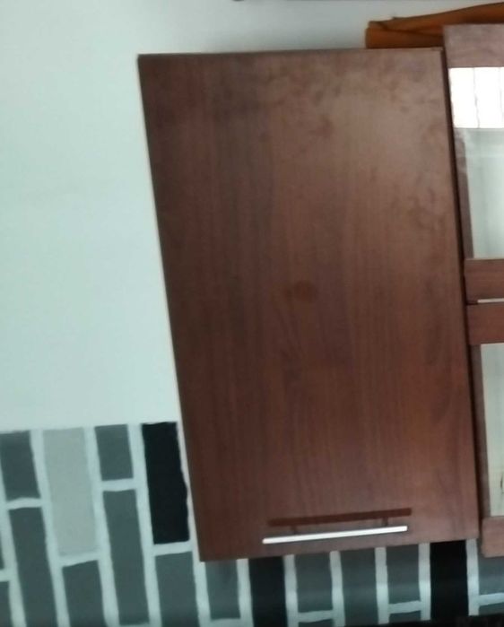 Vând mobila de bucatarie