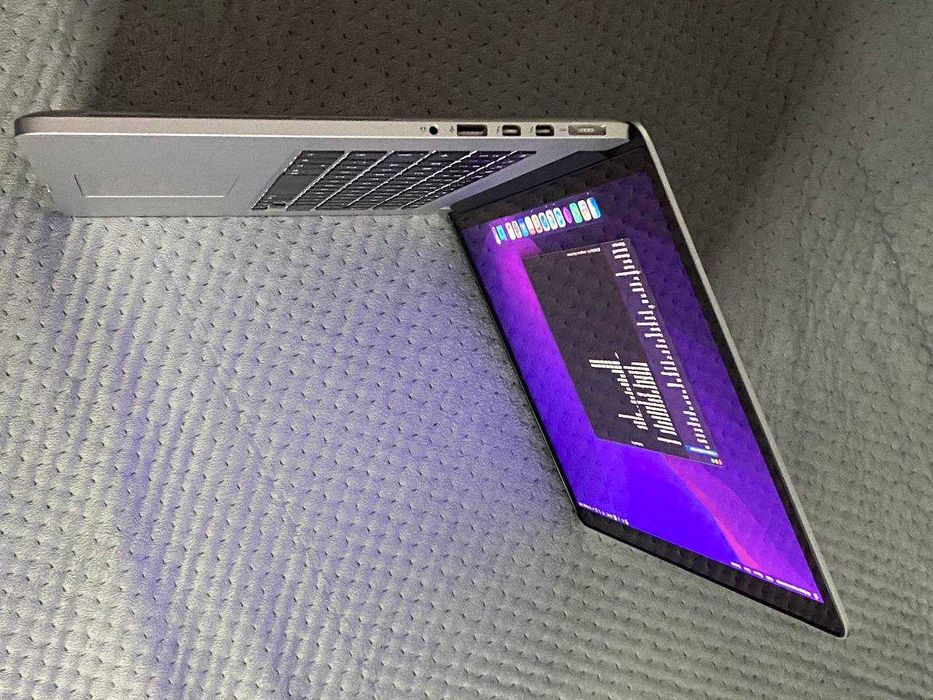 Продаю/Обмен MacBook Pro 15" (2015) — б/у.