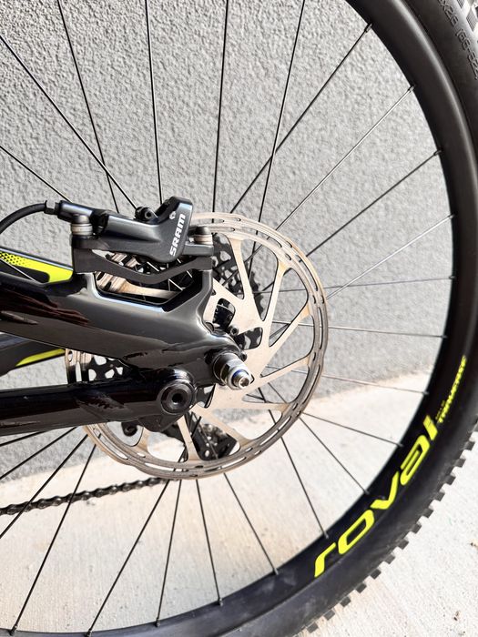 Specialized Turbo Levo 29 – електрически планински велосипед