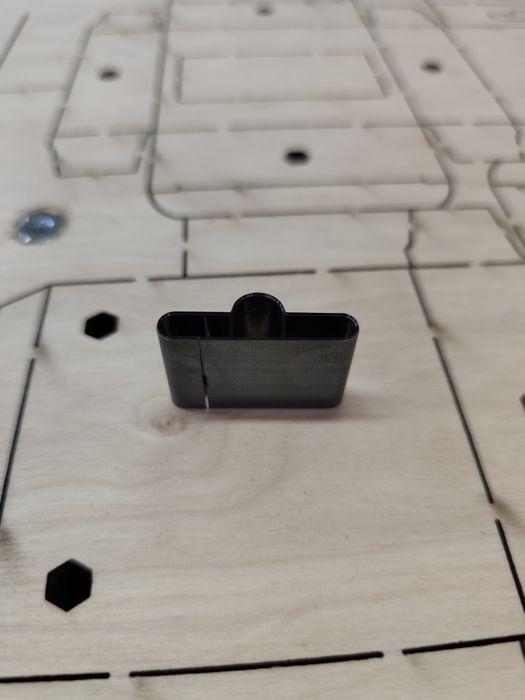 Щанц форма за картон , микровелпапе , велпапе , стикери , кожа и д-р.